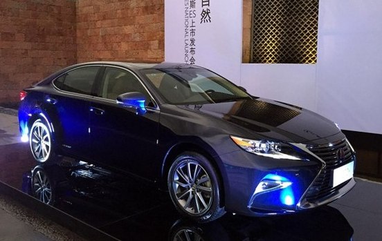 雷克萨斯 雷克萨斯ES 2015款 300h 豪华型