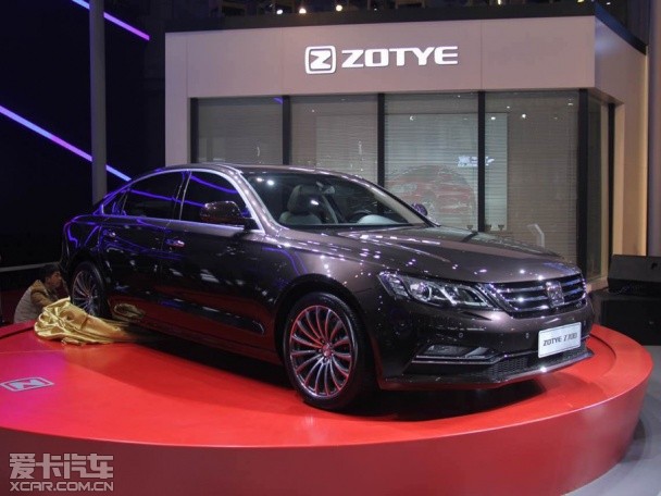 众泰Z700上海车展正式亮相  三季度上市