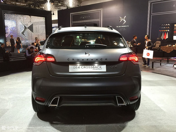 DS4 Crossback跨界版 法兰克福车展发布