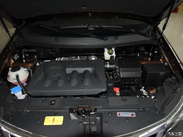 奇瑞汽车 瑞虎5 2016款 2.0L CVT家尊版