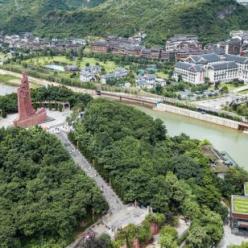 贵州遵义：红色旅游迎客来