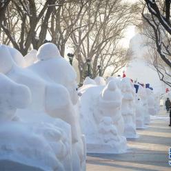 2020个雪人亮相冰城