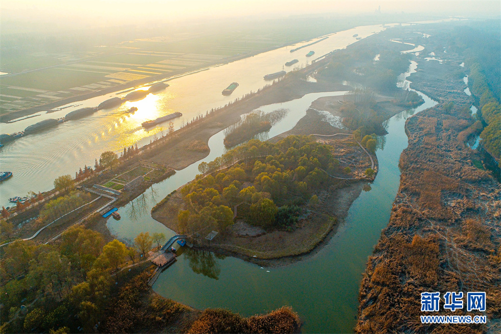 从云霞”映滇池和台儿庄运河看湿地之美