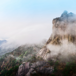 安徽天柱山：雨后云海 水墨画卷