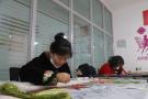 新春走基层丨青海农牧区妇女传承创新藏绣编织致富梦