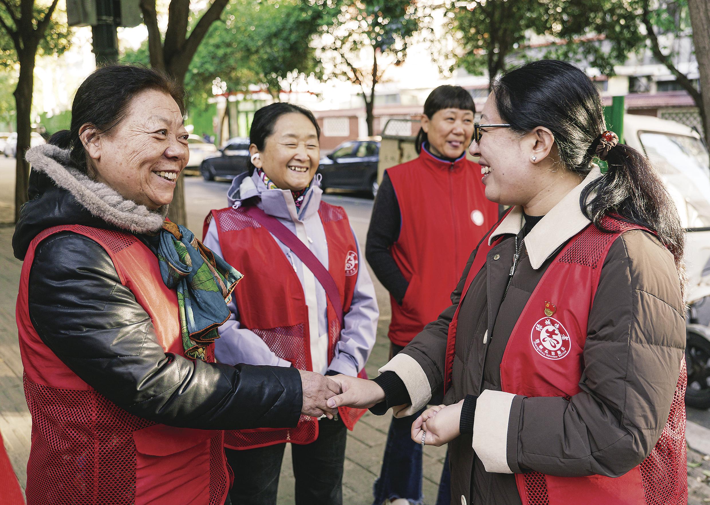 砌基层善治之石，筑人民幸福之基——河南党建引领高效能治理观察