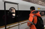 新春走基层|“试乘师”：黎明前，我们为高铁“开路”