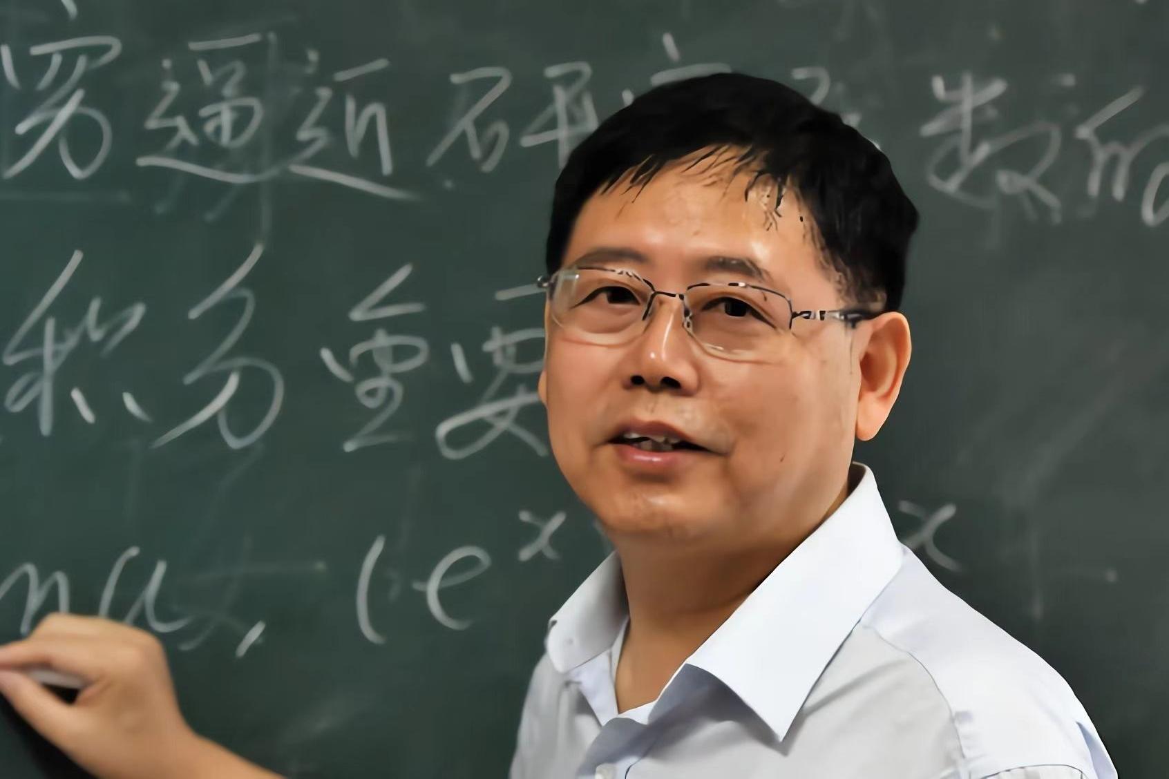 新华全媒+|师者如光，微以致远——各地多彩活动庆祝教师节
