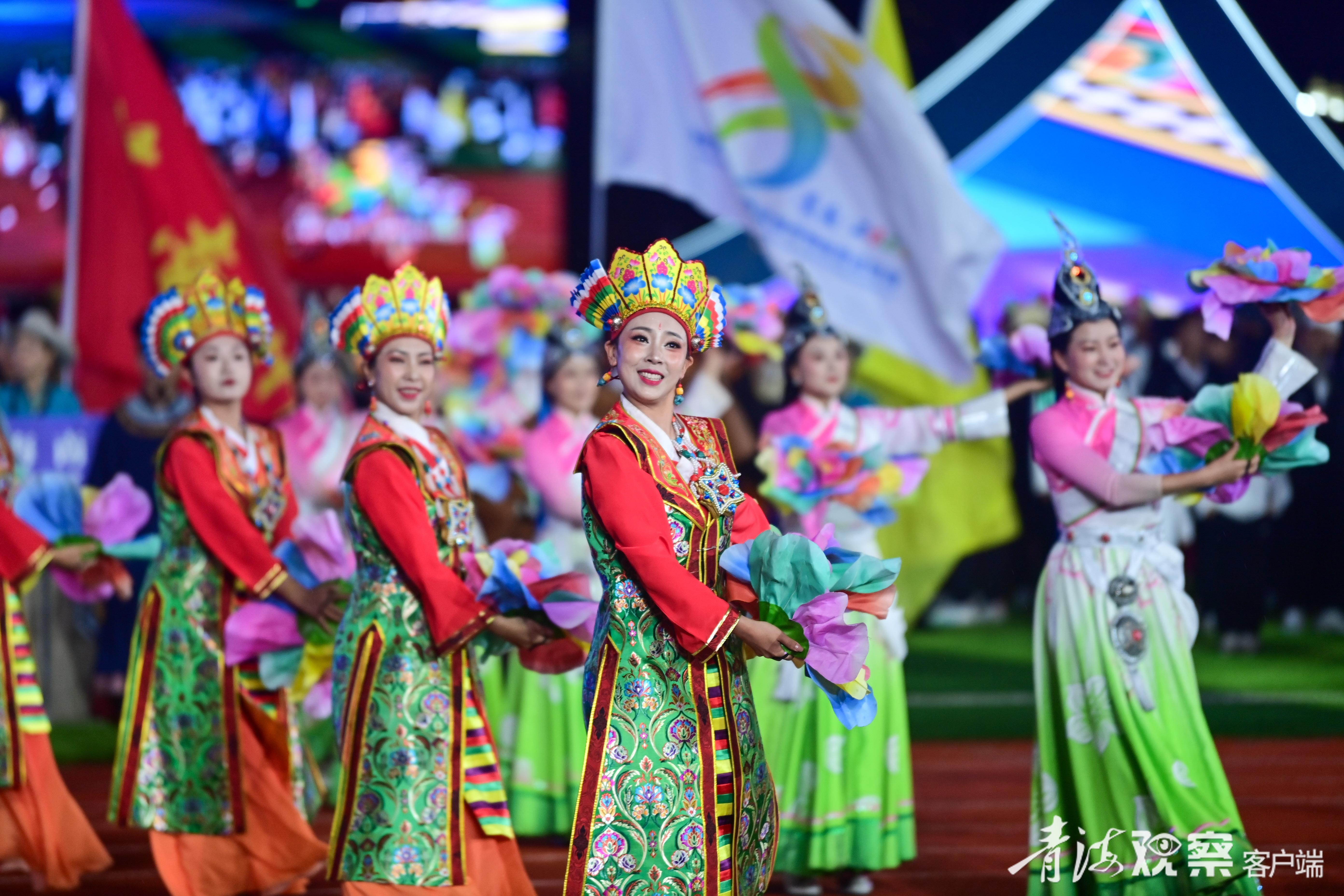 绚烂民族文化 共育石榴花开