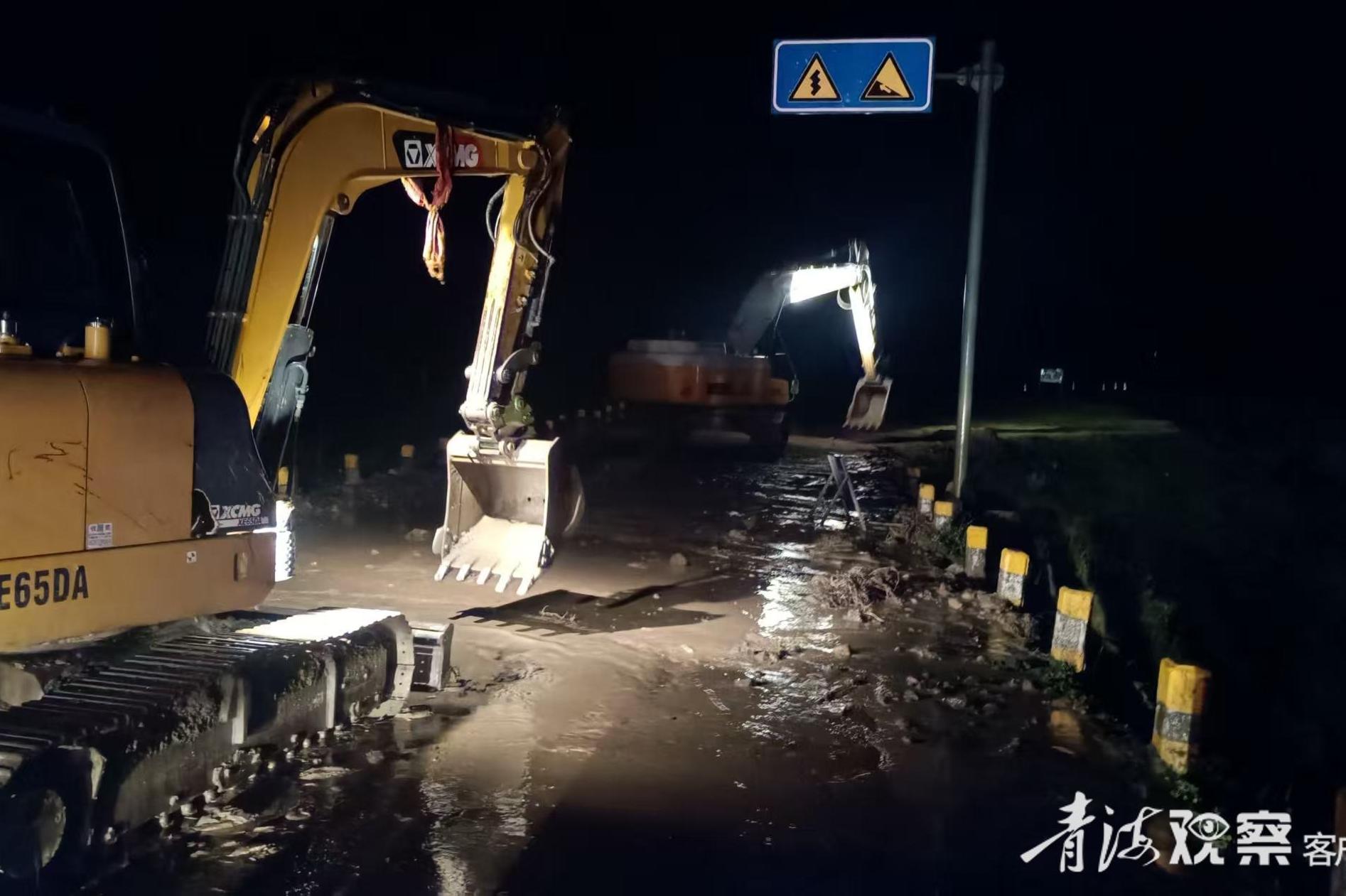 降水导致多路段交通阻断 青海交通运输部门紧急处置