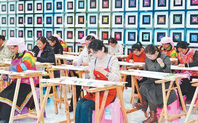 人民日报看青海 | 青绣产业带动一方增收